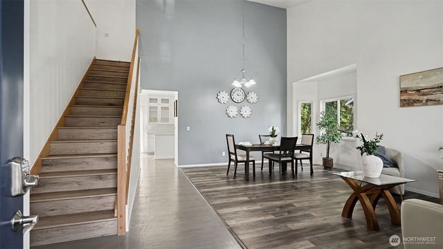 6610 83 Street Ct E, Puyallup, WA 98371