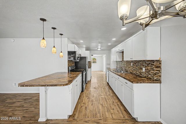 608 N 47TH Place, Phoenix, AZ 85008