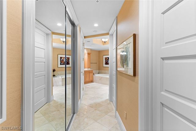 4501 Gulf Shore BLVD N 405, Naples, FL 34103