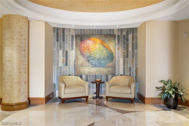 4501 Gulf Shore BLVD N 405, Naples, FL 34103