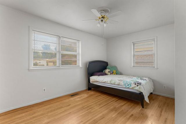 5322 S Rockford Avenue, Tulsa, OK 74105