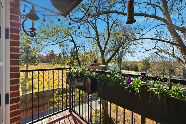 351 WASHINGTON Avenue NE 309, Marietta, GA 30060