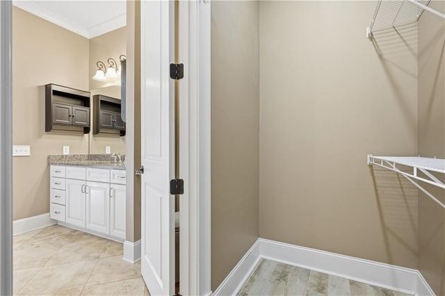 351 WASHINGTON Avenue NE 309, Marietta, GA 30060