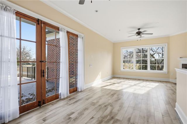 351 WASHINGTON Avenue NE 309, Marietta, GA 30060