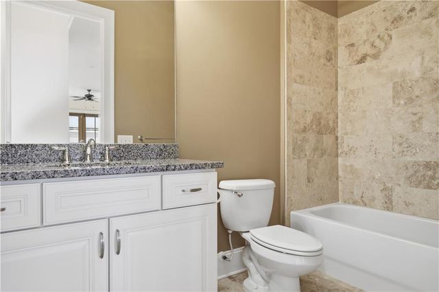 351 WASHINGTON Avenue NE 309, Marietta, GA 30060