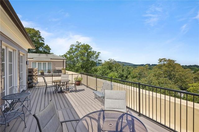 351 WASHINGTON Avenue NE 309, Marietta, GA 30060