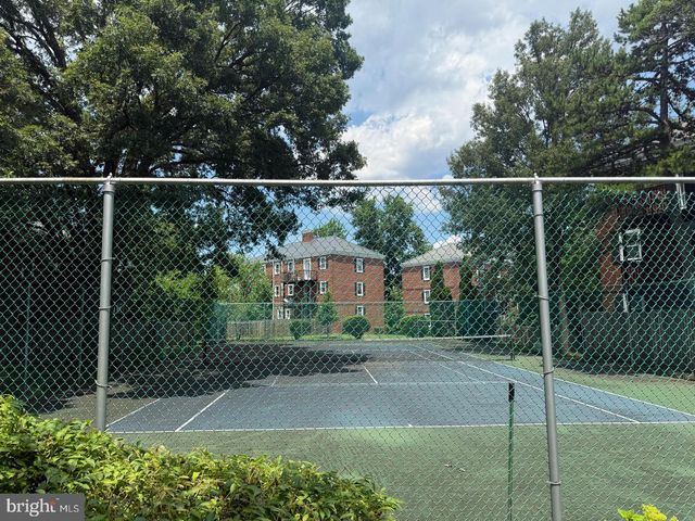 4803 27TH RD S, Arlington, VA 22206