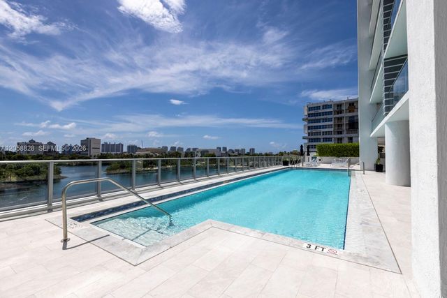 1180 N Federal Hwy 1009 1009, Fort Lauderdale, FL 33304
