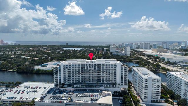 1180 N Federal Hwy 1009 1009, Fort Lauderdale, FL 33304