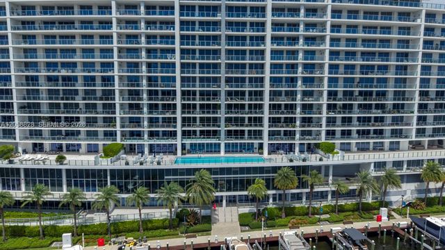 1180 N Federal Hwy 1009 1009, Fort Lauderdale, FL 33304