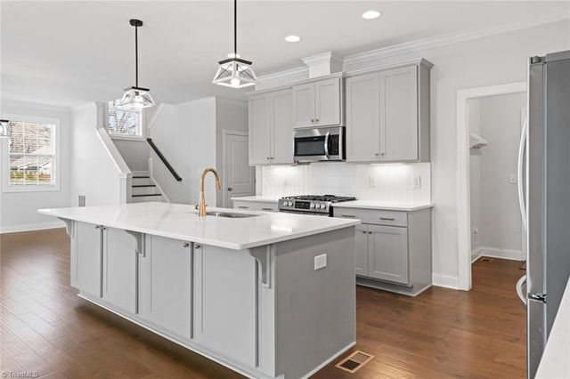 3082 Cascade Drive, Burlington, NC 27217