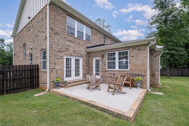 3082 Cascade Drive, Burlington, NC 27217