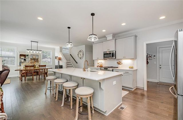 3082 Cascade Drive, Burlington, NC 27217