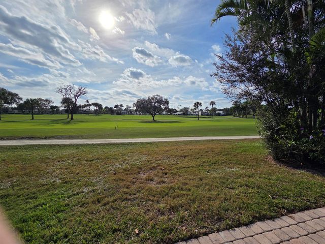 18221 SE Fairview Circle, Jupiter, FL 33469