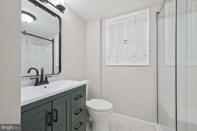 421 LAWRENCE RD, Havertown, PA 19083