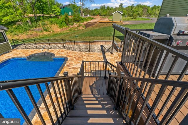 11194 HOMELAND RD, Rixeyville, VA 22737