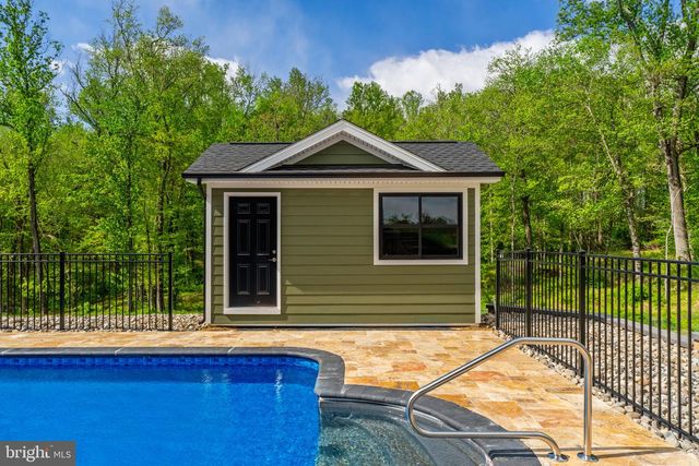 11194 HOMELAND RD, Rixeyville, VA 22737