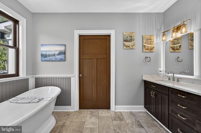 11194 HOMELAND RD, Rixeyville, VA 22737