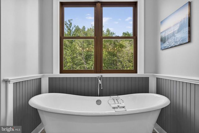 11194 HOMELAND RD, Rixeyville, VA 22737