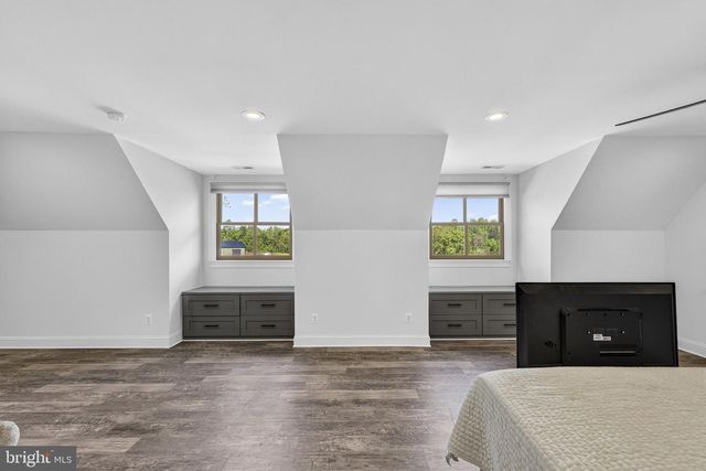 11194 HOMELAND RD, Rixeyville, VA 22737