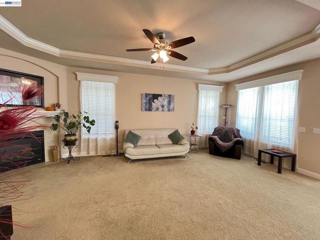 1291 Sussex Way, Hayward, CA 94544