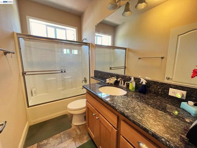 1291 Sussex Way, Hayward, CA 94544