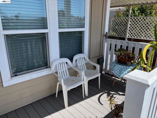 1291 Sussex Way, Hayward, CA 94544