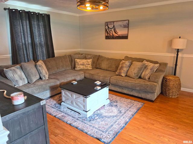 1342 LAKEVIEW Avenue, East Peoria, IL 61611