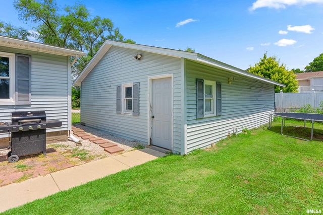 1342 LAKEVIEW Avenue, East Peoria, IL 61611