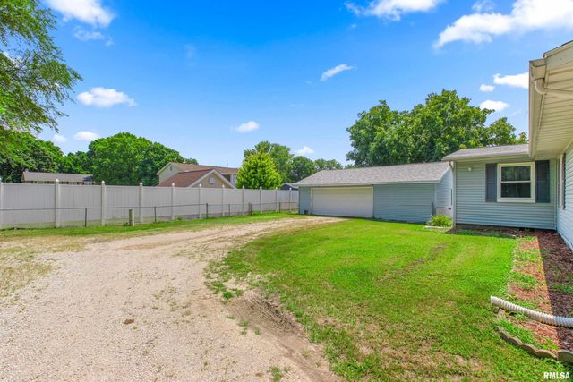 1342 LAKEVIEW Avenue, East Peoria, IL 61611