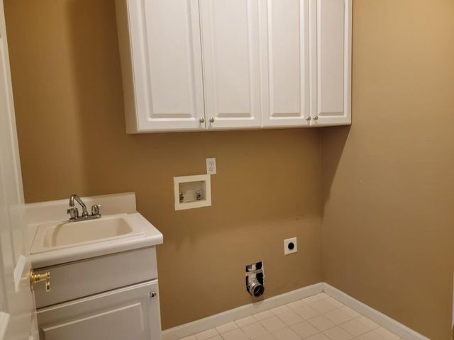110 Kia Drive, Alpharetta, GA 30022