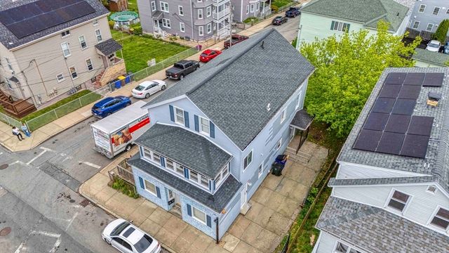 278 Division St, Fall River, MA 02721