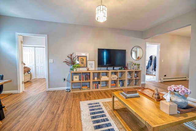 278 Division St, Fall River, MA 02721