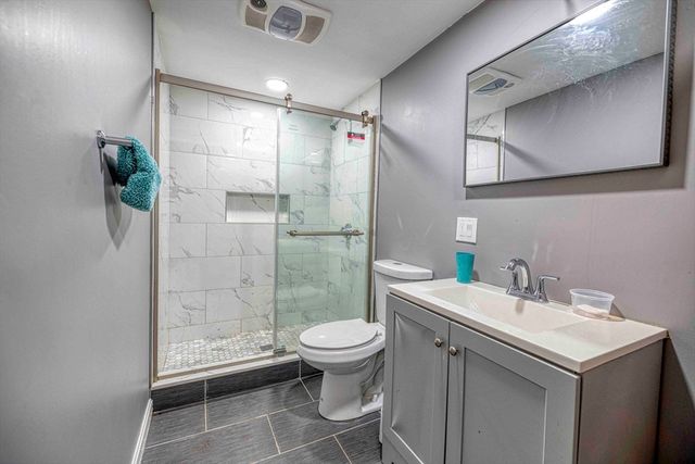 278 Division St, Fall River, MA 02721