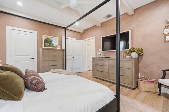 503 S 13th St, Aransas Pass, TX 78336