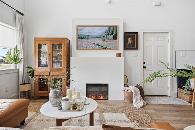 503 S 13th St, Aransas Pass, TX 78336