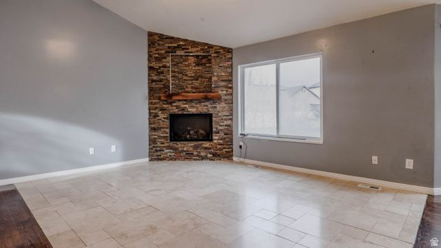 1862 W 1690 S, Woods Cross, UT 84087