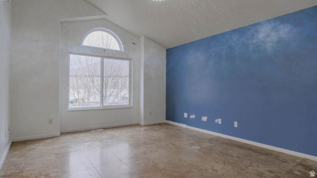 1862 W 1690 S, Woods Cross, UT 84087