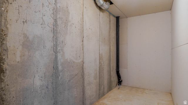 1862 W 1690 S, Woods Cross, UT 84087