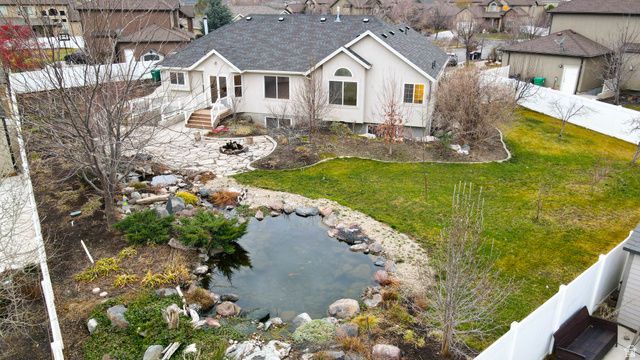 1862 W 1690 S, Woods Cross, UT 84087