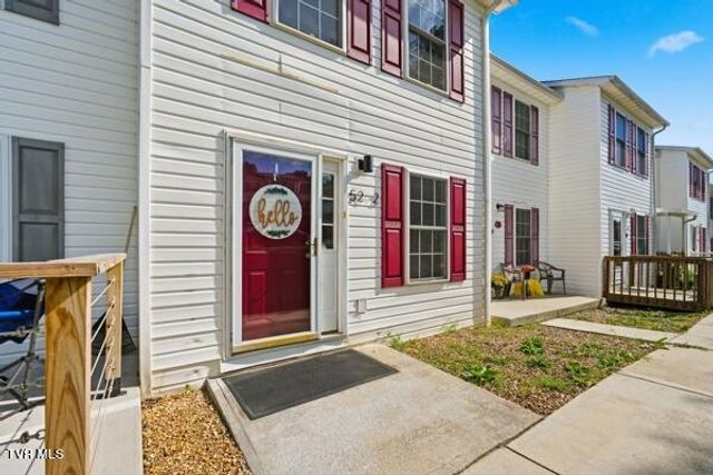 52 Tulip Grove Circle 2, Bristol, TN 37620