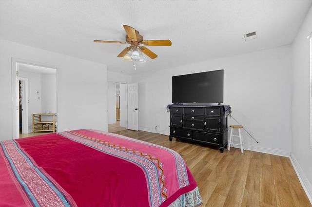 10736 Marble Stone Drive NW, Albuquerque, NM 87114