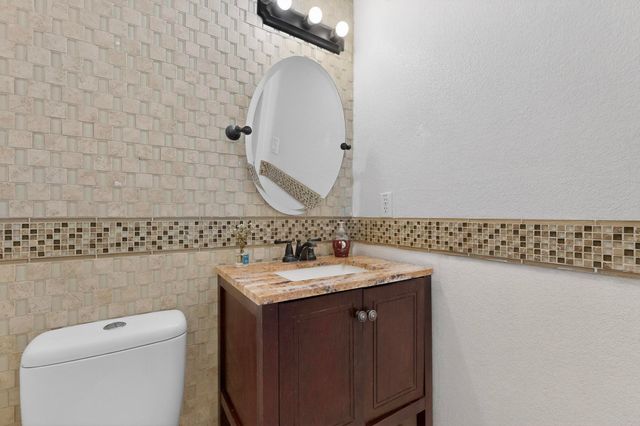 10736 Marble Stone Drive NW, Albuquerque, NM 87114