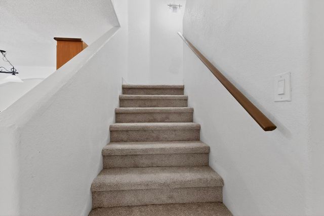 10736 Marble Stone Drive NW, Albuquerque, NM 87114