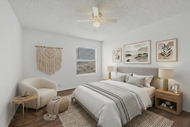 10736 Marble Stone Drive NW, Albuquerque, NM 87114