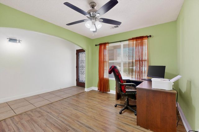 10736 Marble Stone Drive NW, Albuquerque, NM 87114