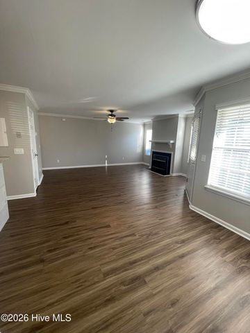 2906 Mulberry Lane A, Greenville, NC 27858