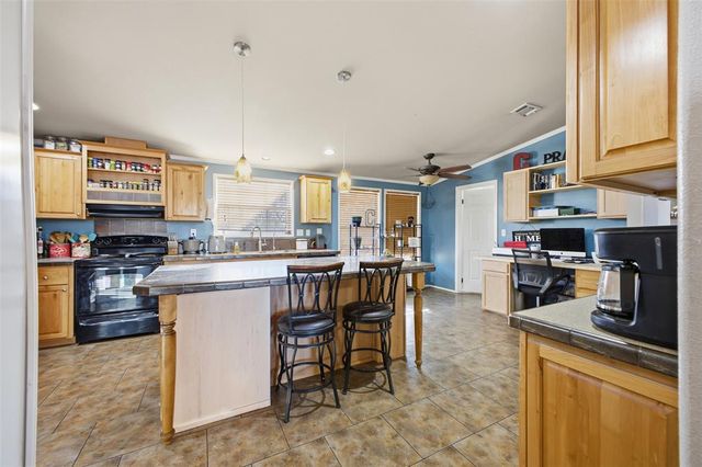 1291 Barnes Street, Sulphur, OK 73086