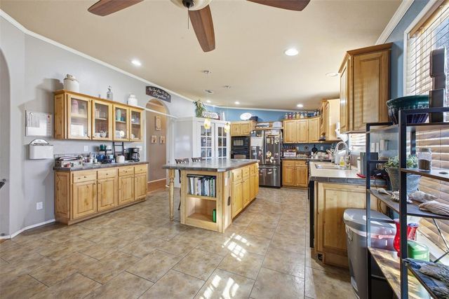 1291 Barnes Street, Sulphur, OK 73086