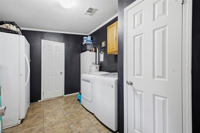 1291 Barnes Street, Sulphur, OK 73086